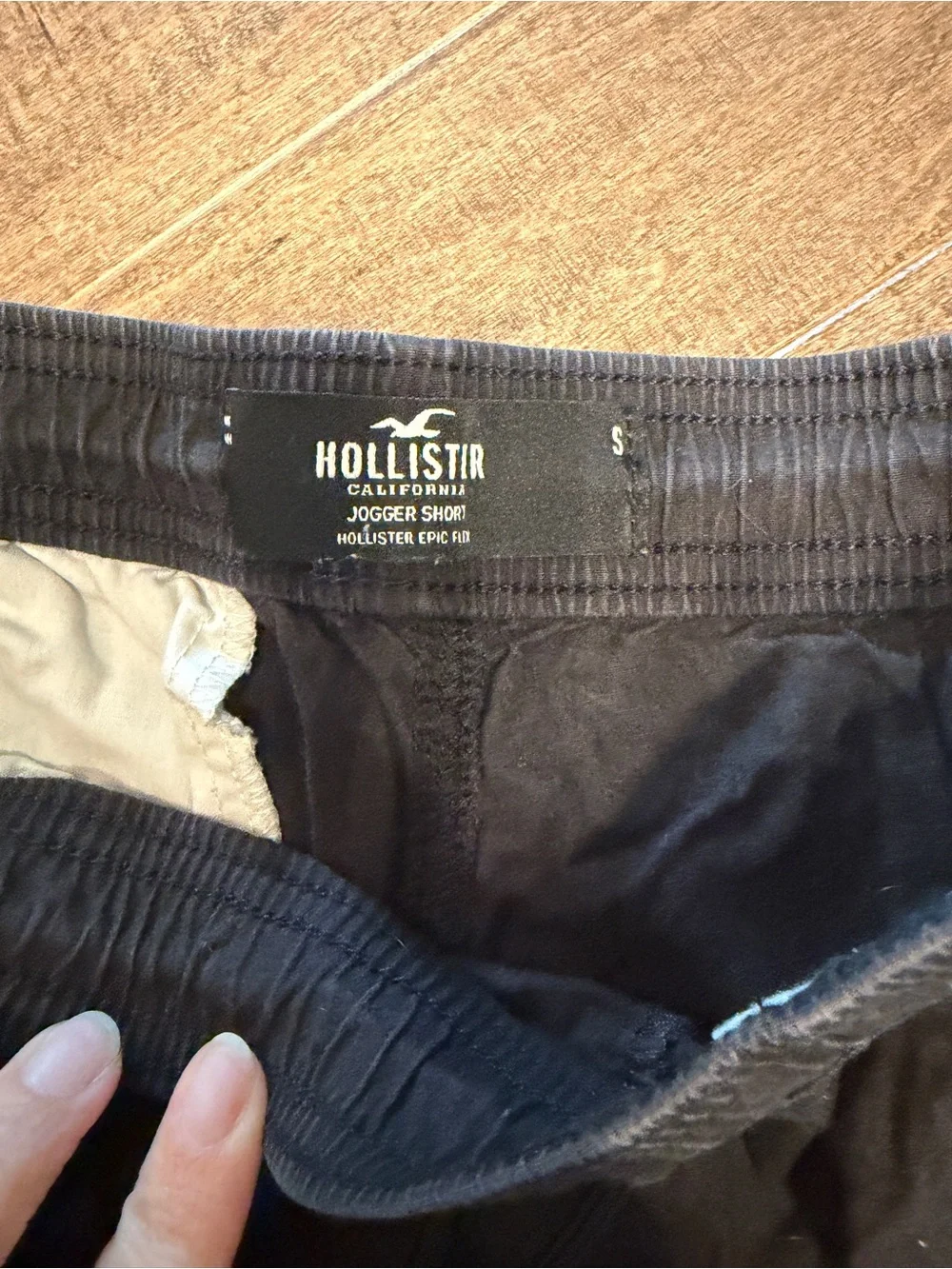 Hollister Men's Black Athletic Drawstring Shorts